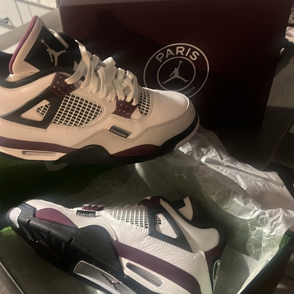 Jordan 4- Paris St.Germain - Picture 3 of 6